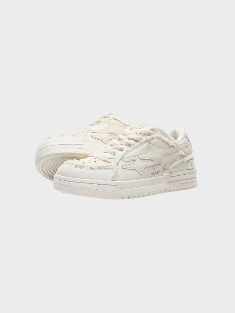 DCRB Broken Creme Sneakers